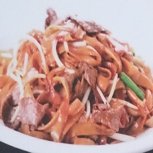K3. Fried Rice Noodles with Beef 乾炒牛河